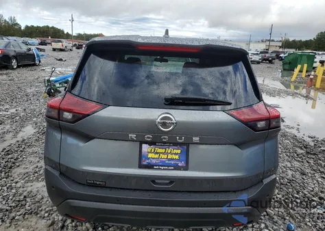 2021 Nissan Rogue S z USA, uszkodzony, nr VIN 5N1AT3AA7MC683108